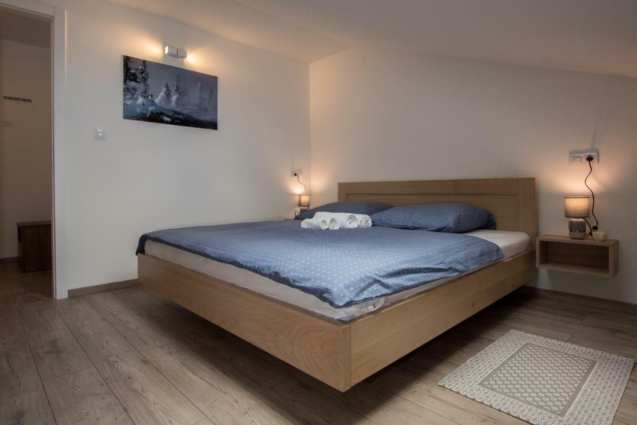 Seasons Apartmani Осиек Екстериор снимка