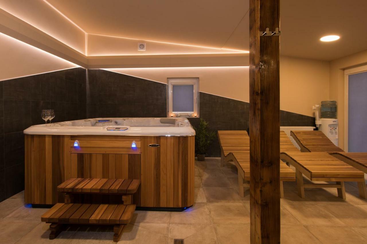 Seasons Apartmani Осиек Екстериор снимка